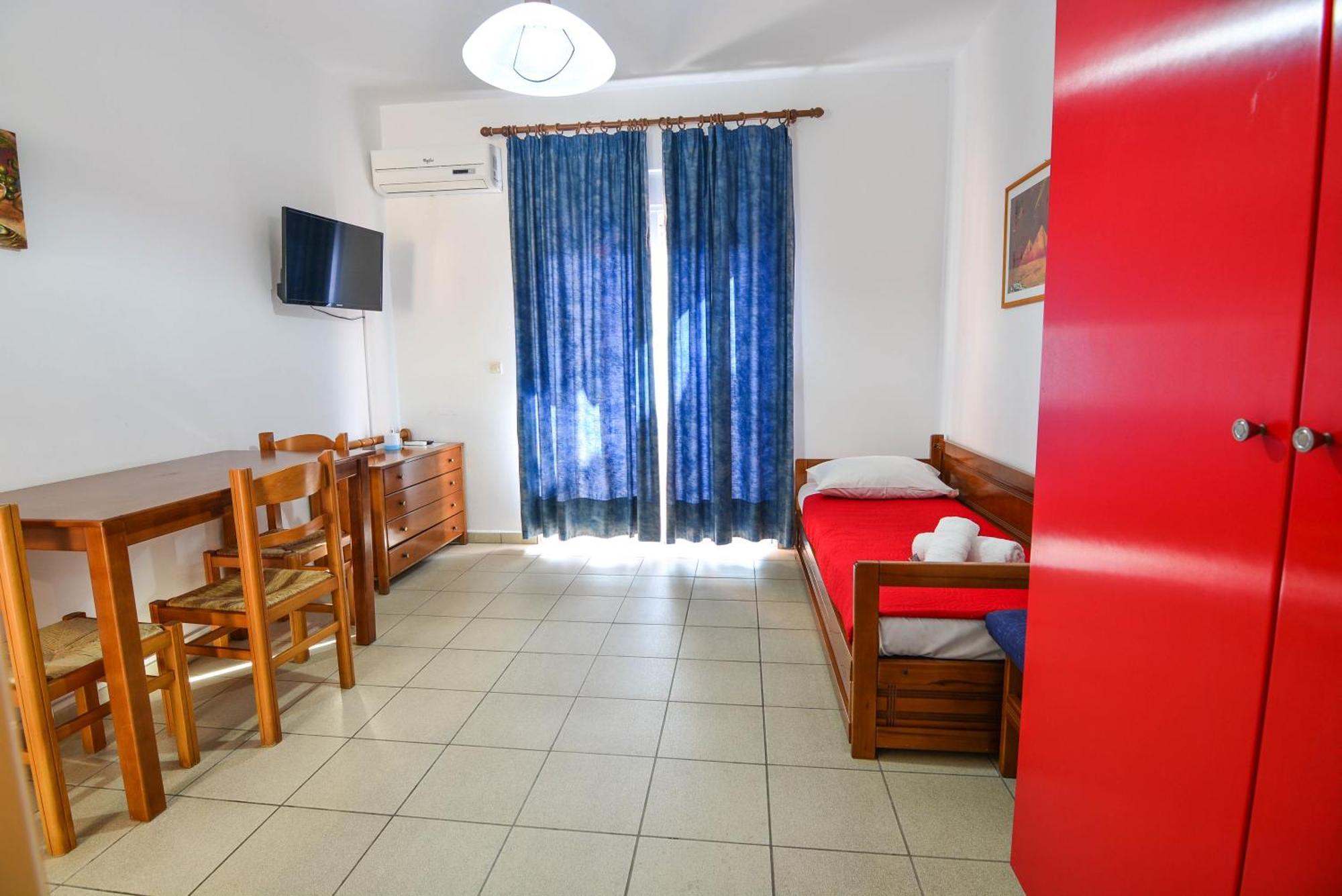 Epavlis Apartments Porto Heli Ngoại thất bức ảnh